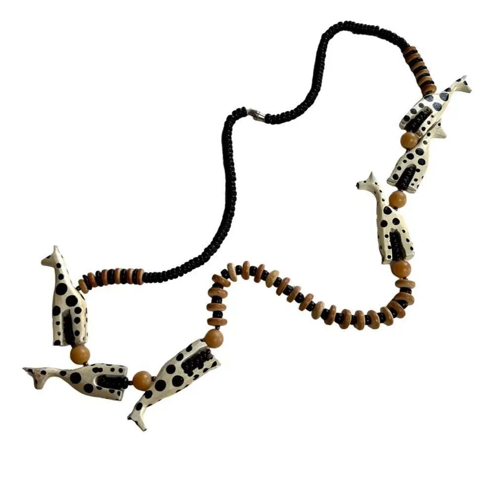Quirky Vintage 1970s Hand Carved African Safari Wood Bead Giraffe Necklace
